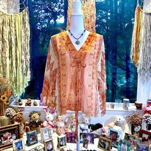 Speed Limit NYC Sheer Boho Top EUC in Orange w/ Brown, Cream & Metallic Gold